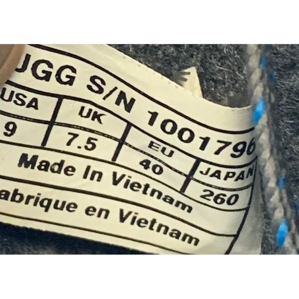 UGG‎ Australia Adirondack Women's Tall Blue Winter Boots Fair Isle Shoes